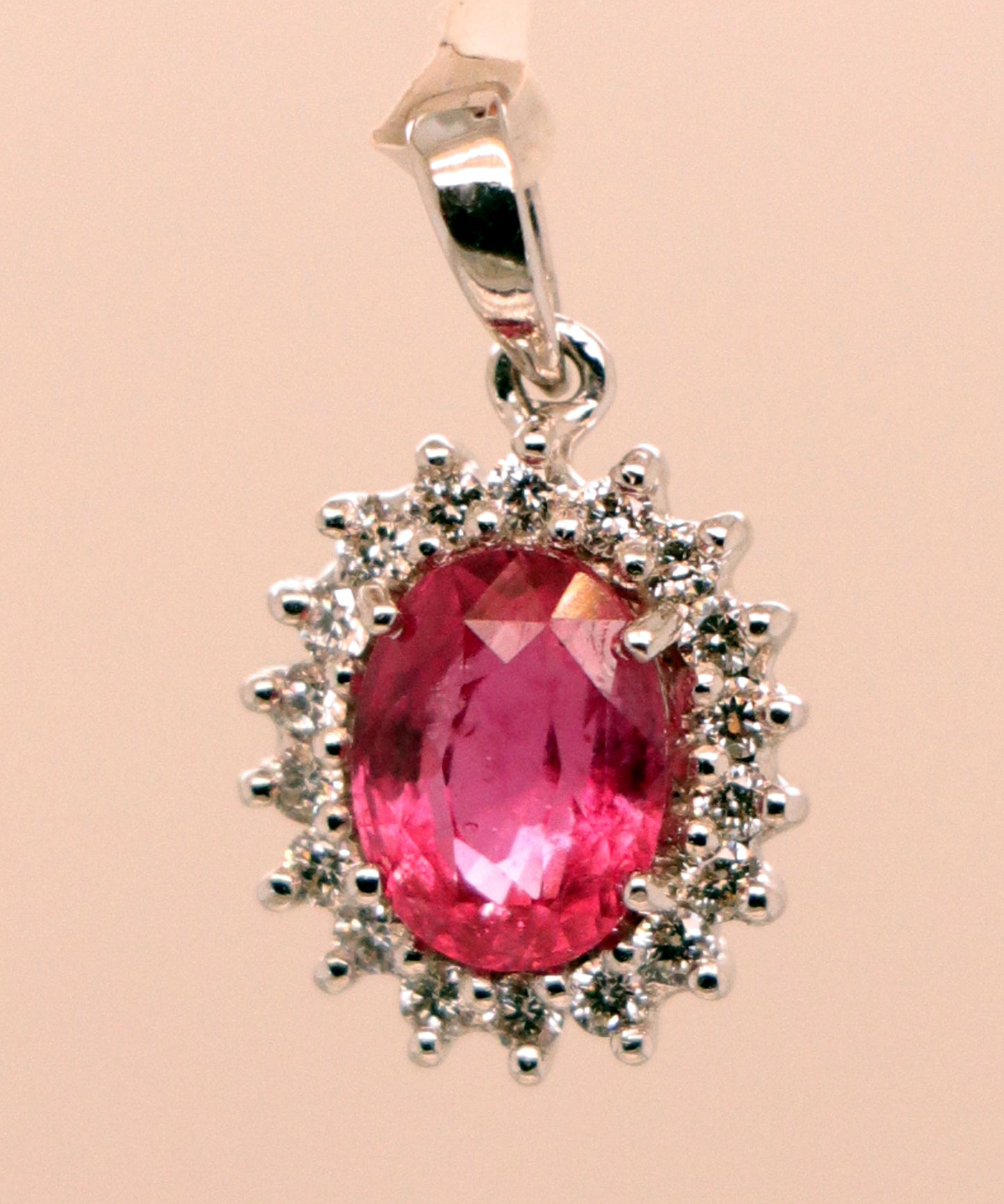 18k White Gold Red Ruby Pendant