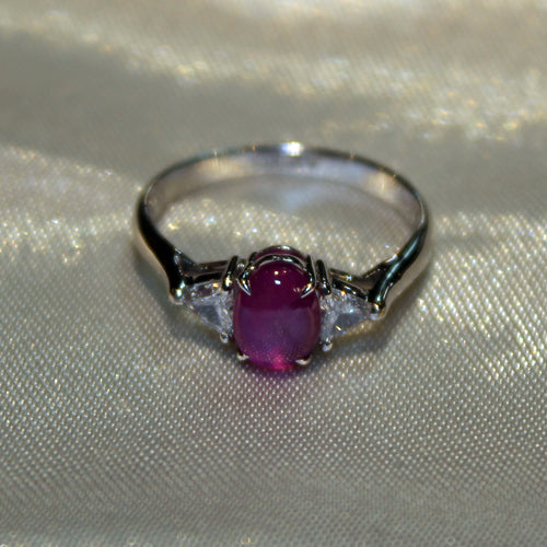 18k White Gold Star Sapphire Radium Treated Ring