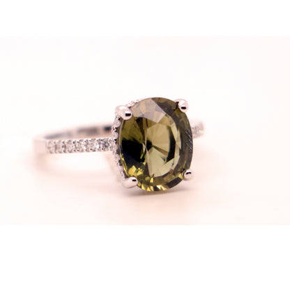 18k White Gold Tourmaline Ring
