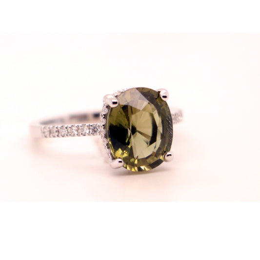 18k White Gold Tourmaline Ring
