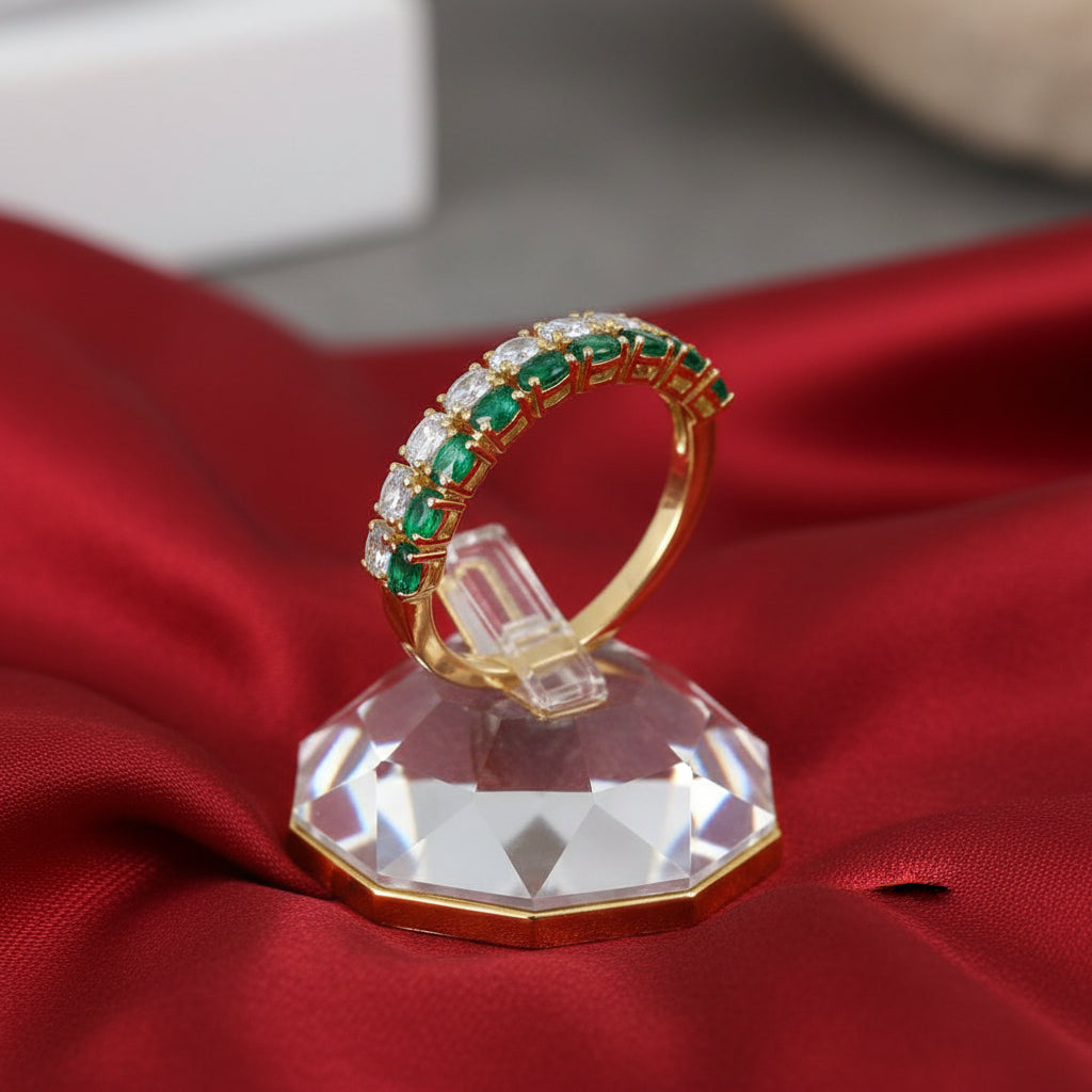 14K Yellow  Emerald & Diamond Ring