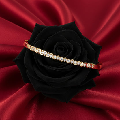 10K Yellow  Round Hinged Bangle