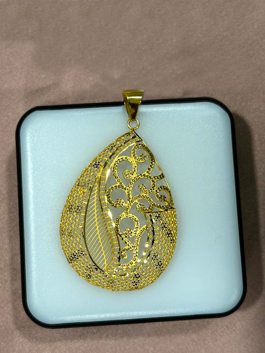 22k Yellow Gold Pendant