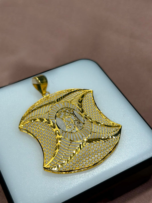 22k Yellow Gold Pendant