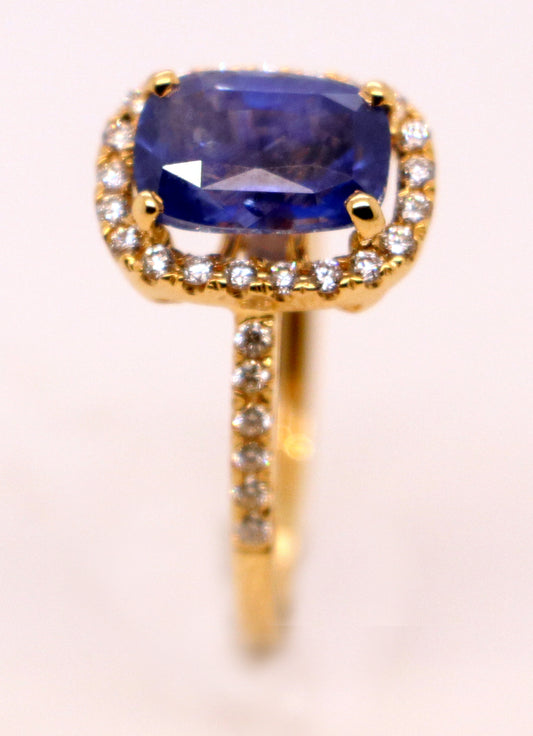 18k Yellow Gold Blue Sapphire Ring