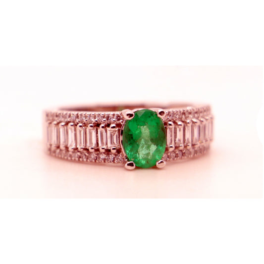 18k Timeless White Gold Emerald Ring